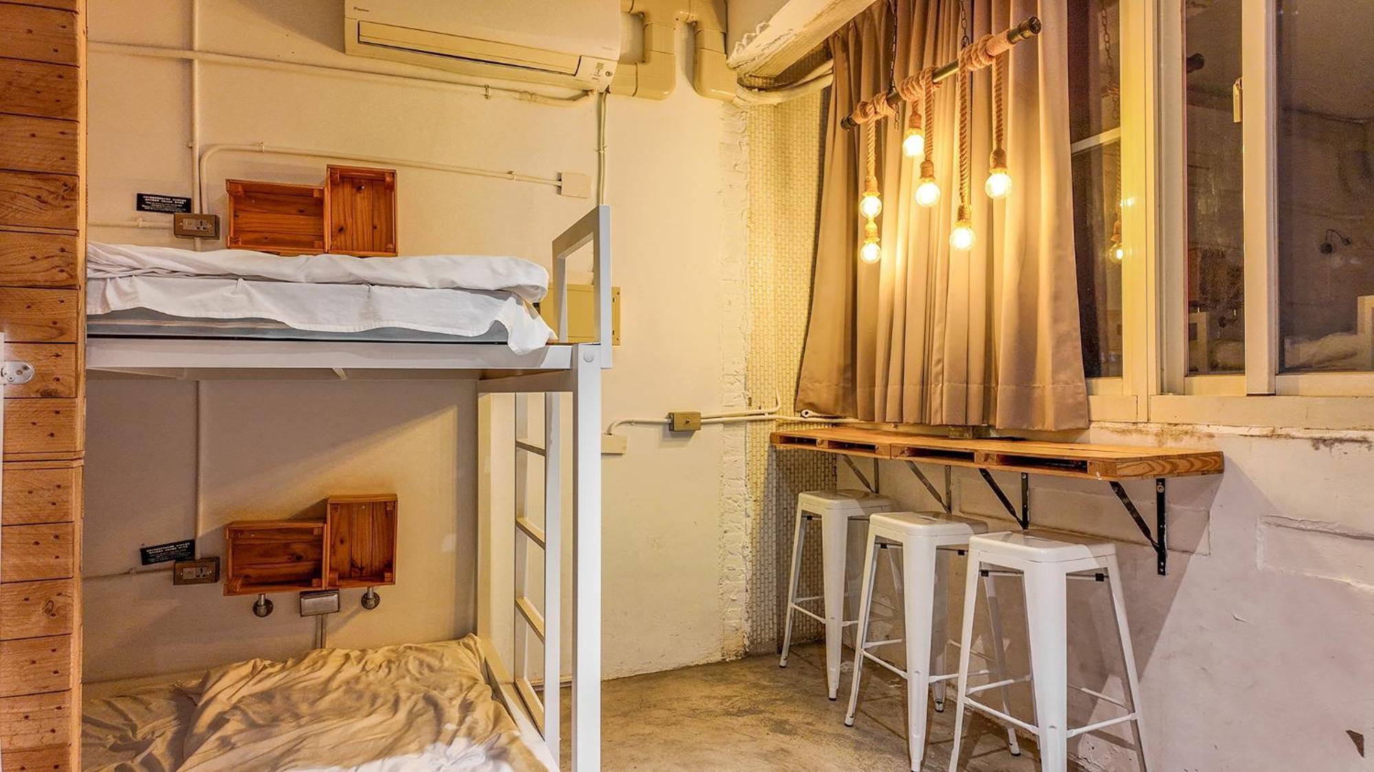 62巷背包客棧 Lane62 Hostel Longjing Екстериор снимка